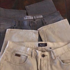 Lrgeans bundle. Like new. Stylish men’s jeans.
